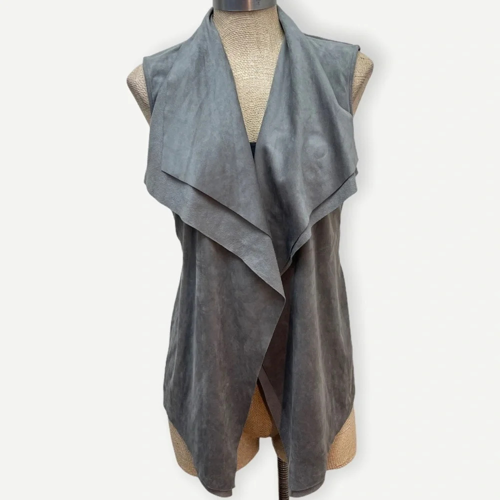 Katherine BARCLAY faux suede grey‎ vest